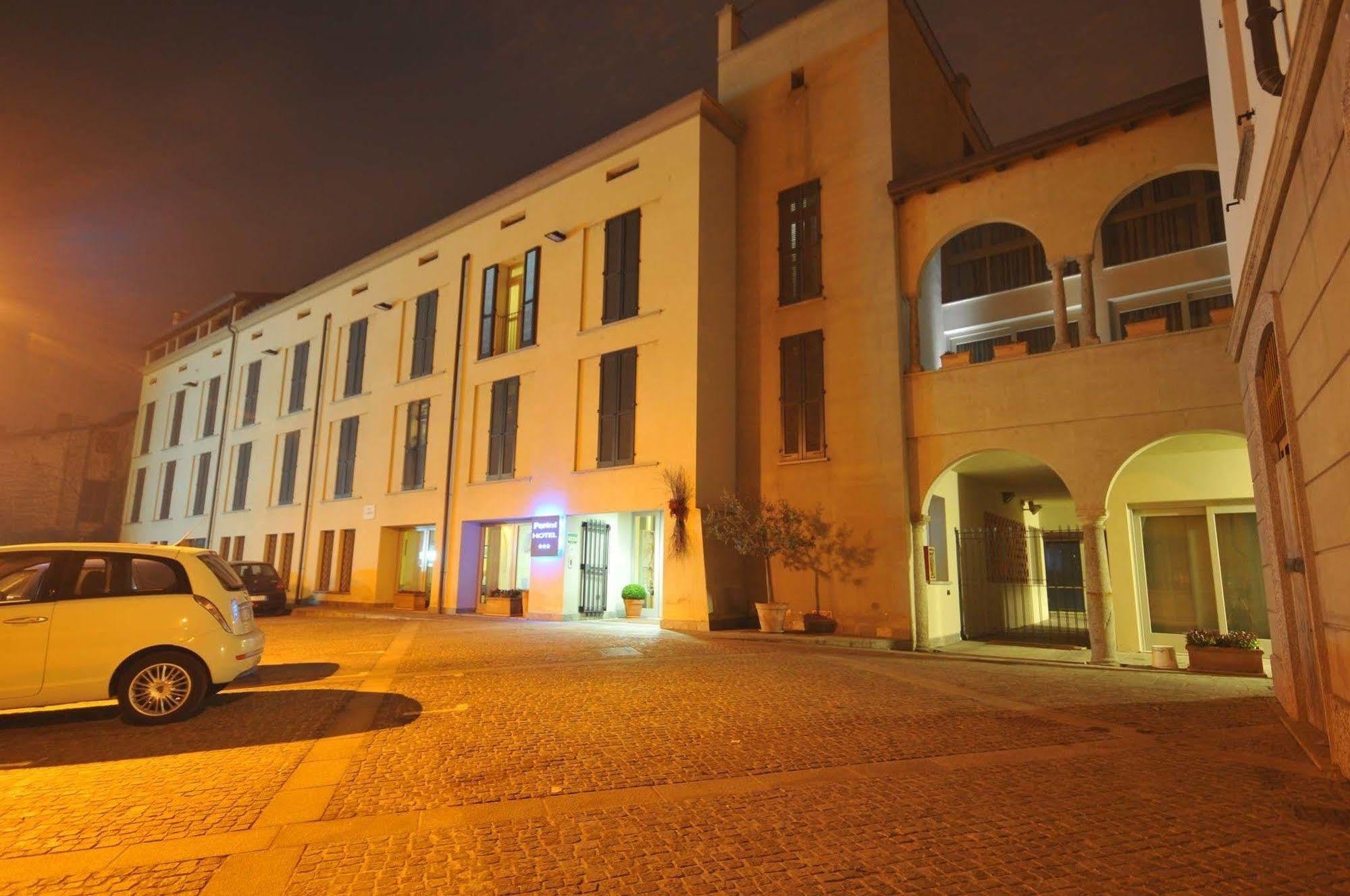 Parini Hotel Bosisio Parini Exterior foto